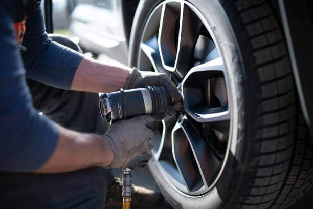 Superior, Colorado Tire change